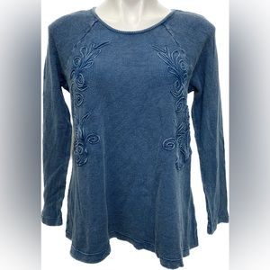 SOFT SURROUNDINGS BLUE APPLIQUÉ THERMAL COTTON CREW TOP